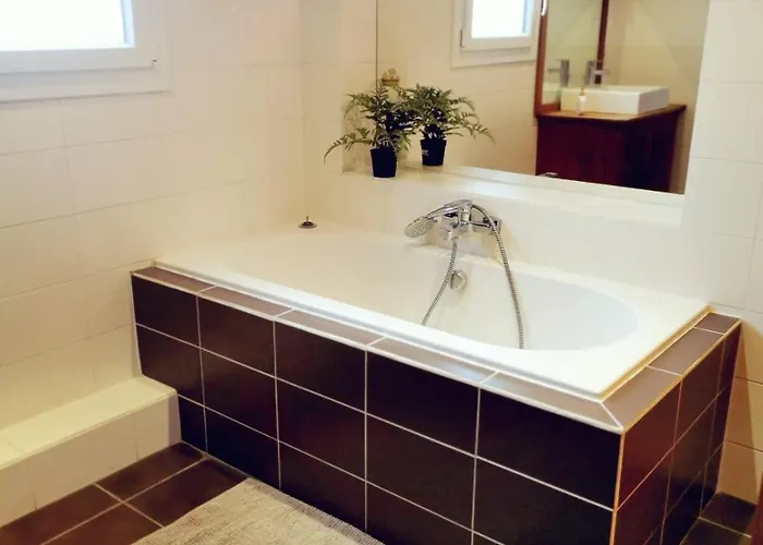 Family In 4 Bedrooms 别墅 昂蒂布