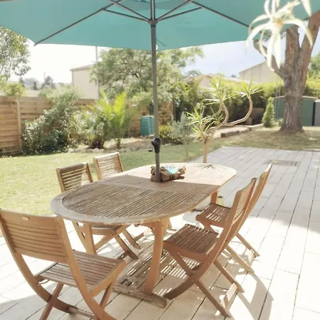 Family In 4 Bedrooms Villa *