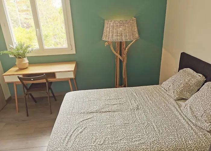 Family In 4 Bedrooms